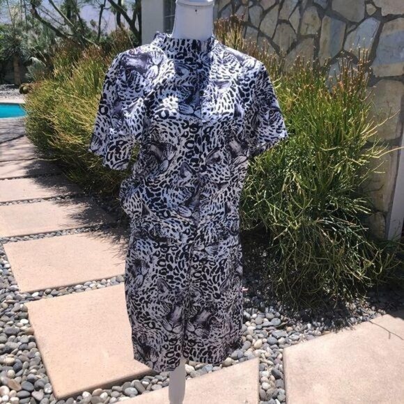 Tiger Print Unisex Romper With Elastic Waist - Picture 12 of 16